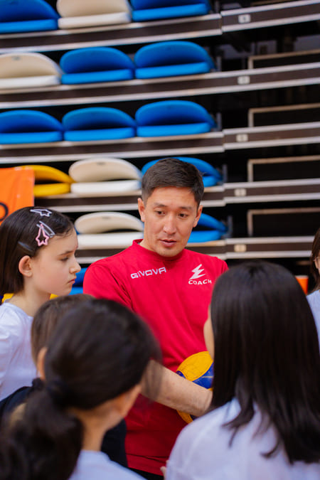 Тренировки по пляжному волейболу для детей и взрослых в Астане - EVEREST VOLLEYBALL CLUB